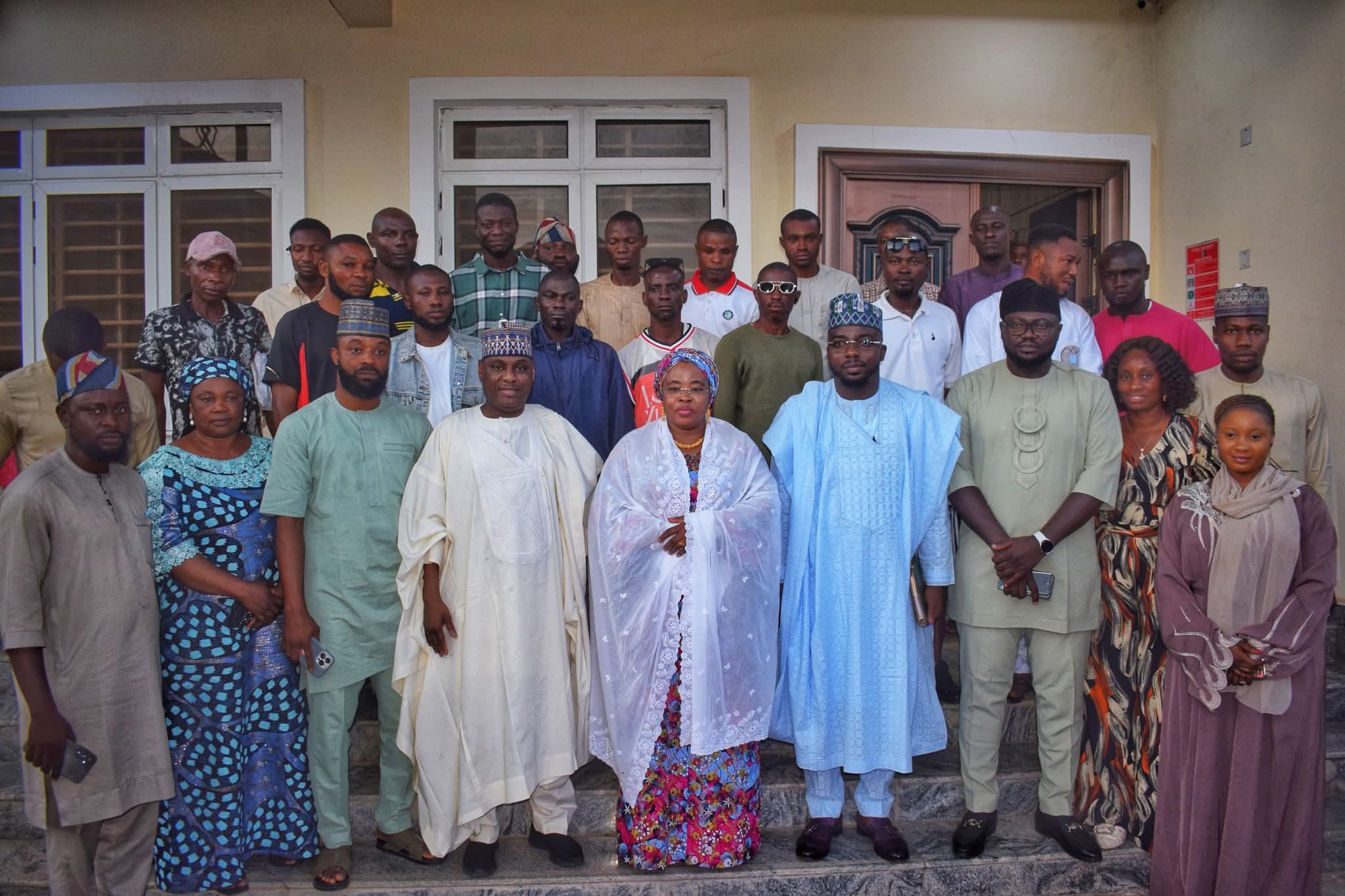 Her Excellency, First Lady of Kogi State, Haj. Sefinat Ododo, Meets Beneficiaries of the Community-Based Drug Rehabilitation Program (CBDR-P)